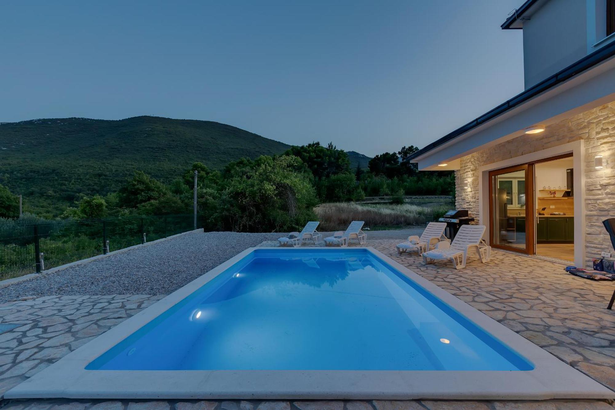 Charming Holiday Home Dolac In Rural Area With Pool Слиме Экстерьер фото